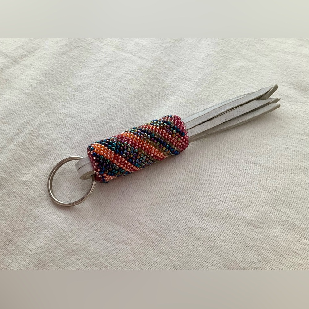 NWOT Vintage Native American Multicolor Beaded Keychain